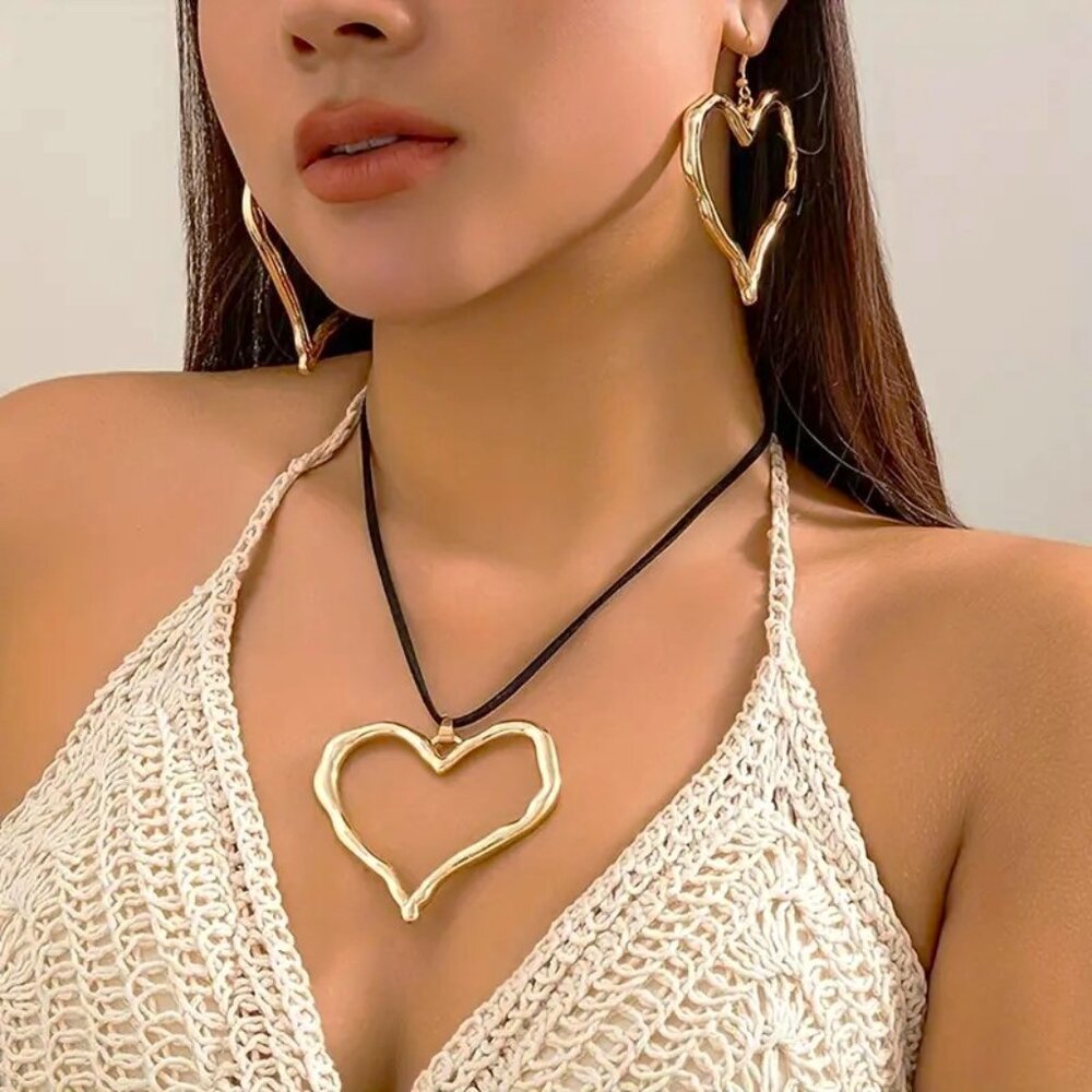 Necklace & Earrings 3pc Set Bold Heart Leather Dangle Statement Black Gold Glam